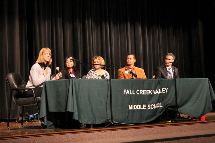 A panel consisting of Karen Wood, Dr. Melissa Martinez, Becky Mills, Dr. Marlin Rowlins, Rocky Valedez took questions from the audience at the Oct 3 forum. Each member has a personal connection to help the cause and spread awareness. 