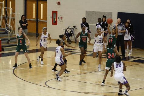 Girls basketball dominates at regionals: Photo Gallery