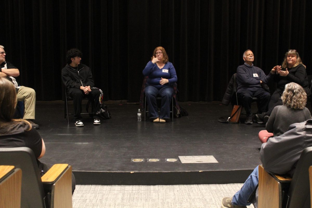 ASL panelists share experiences, insight